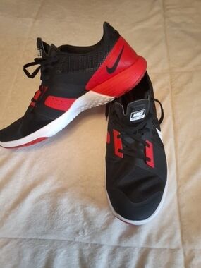 Nike Black and Red Athletic Shoes